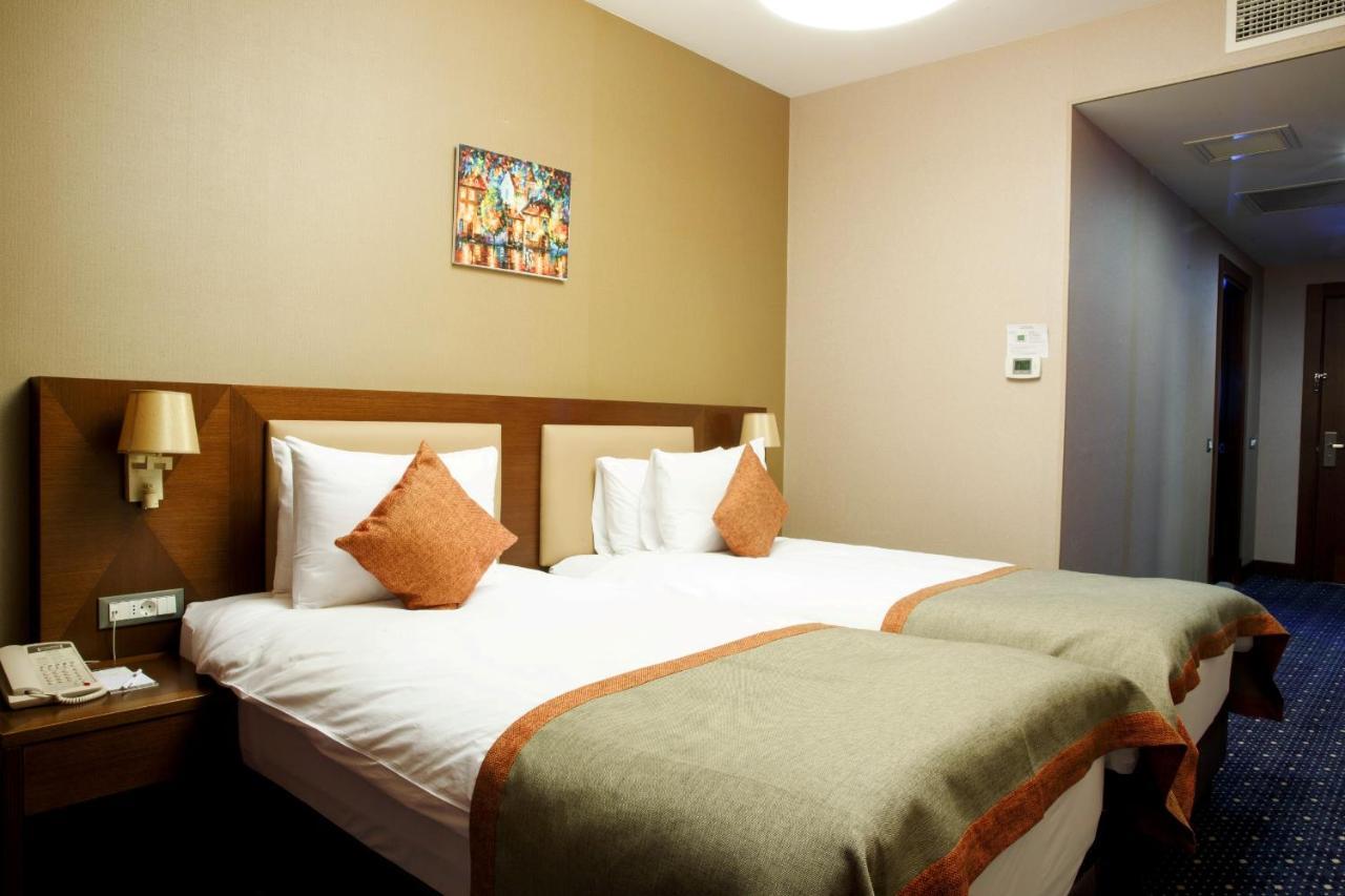 Parkside & 4* Baku