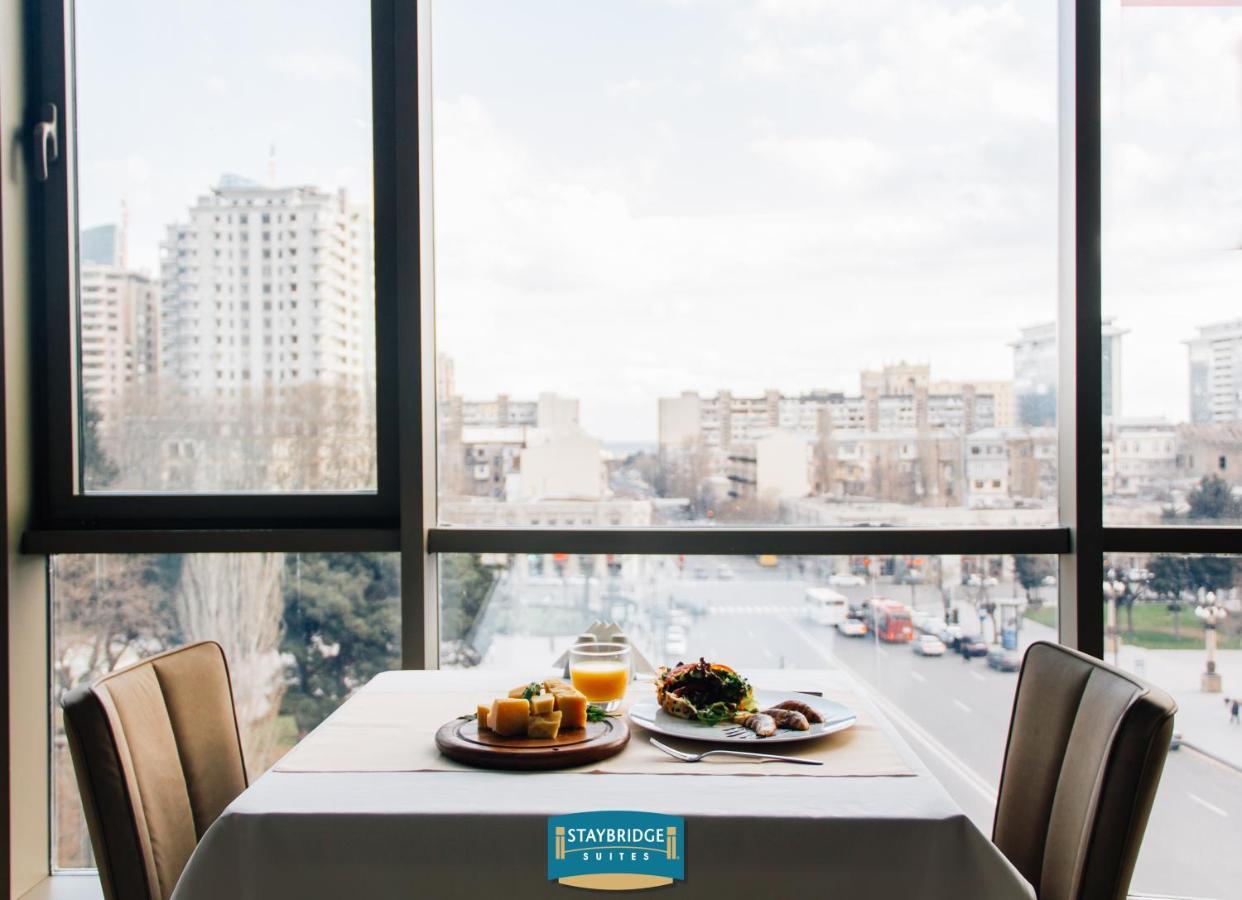 Hotel Parkside & Baku