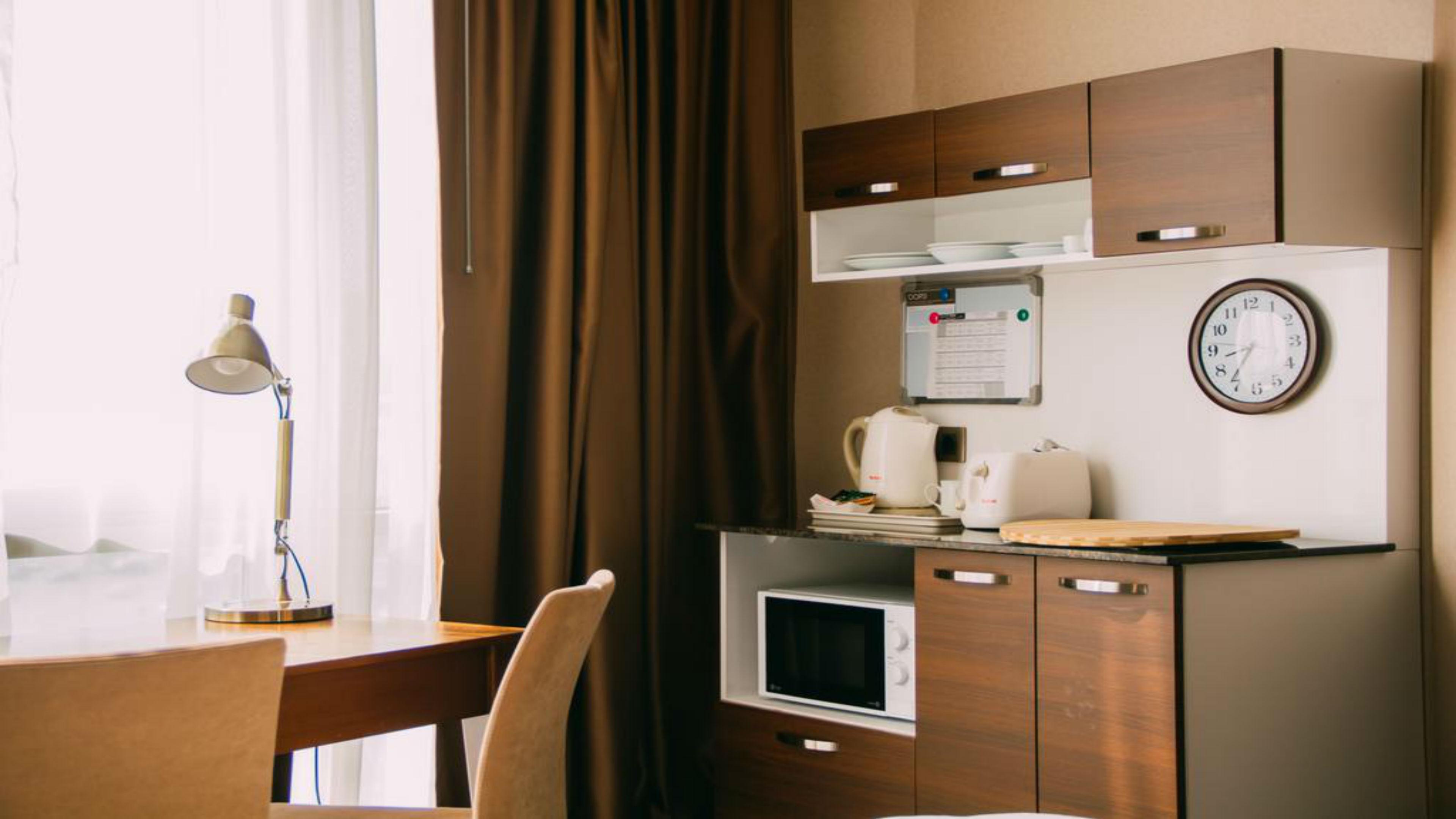 Parkside & Hotel